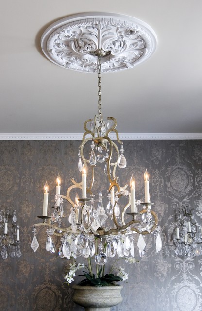 chandelier194.jpg