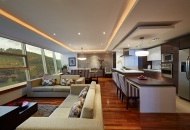 фото кухни с большим залом