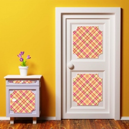 Декорирование старой двери - удачное обновление интерьера Как декорировать старую дверь