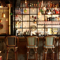 Стиль лофт в интерьере кафе Стиль лофт в интерьере кафе